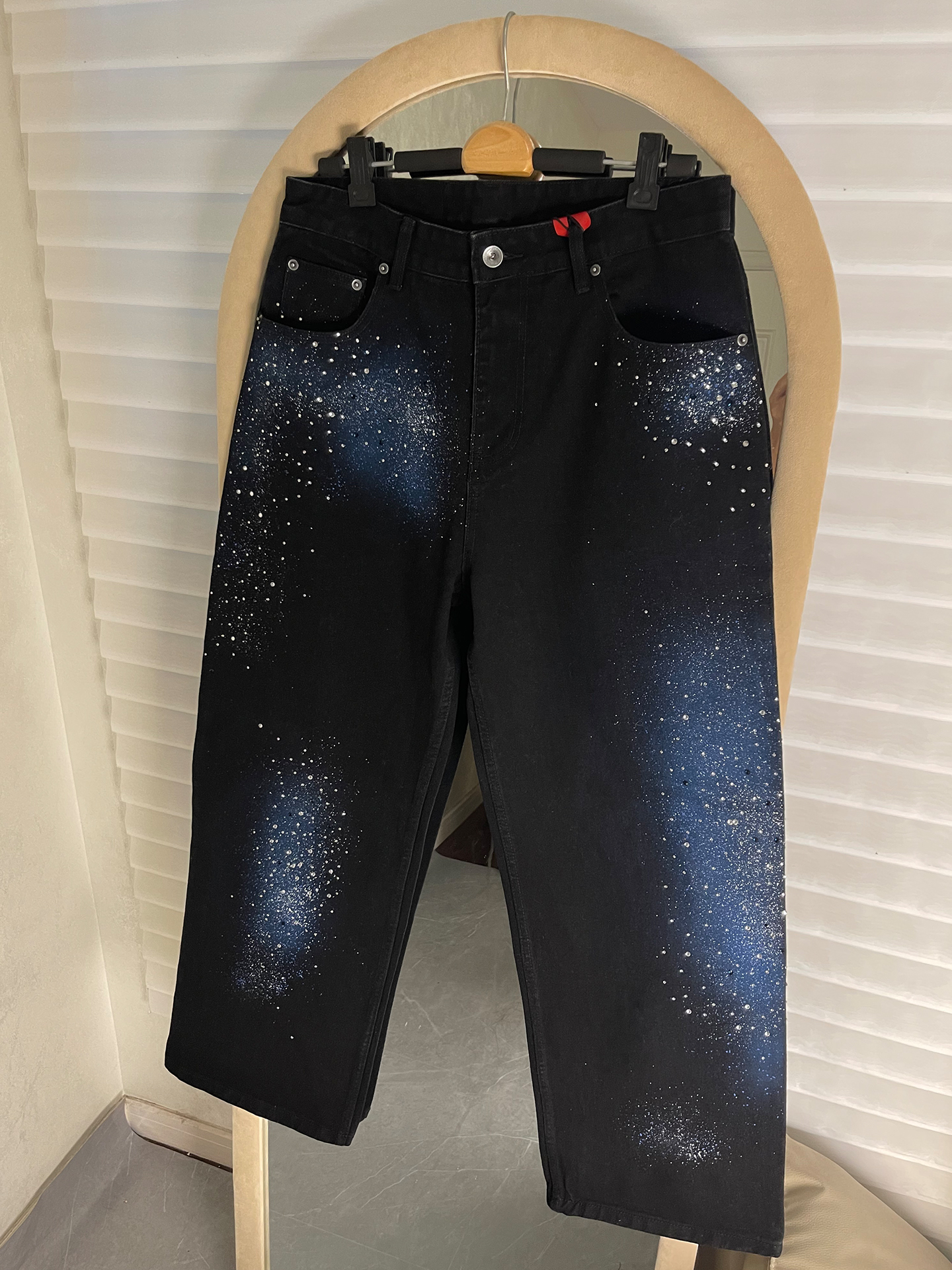 Parisian Style Glitter Denim J - đánh giá và giá Streetwear Brand Denim