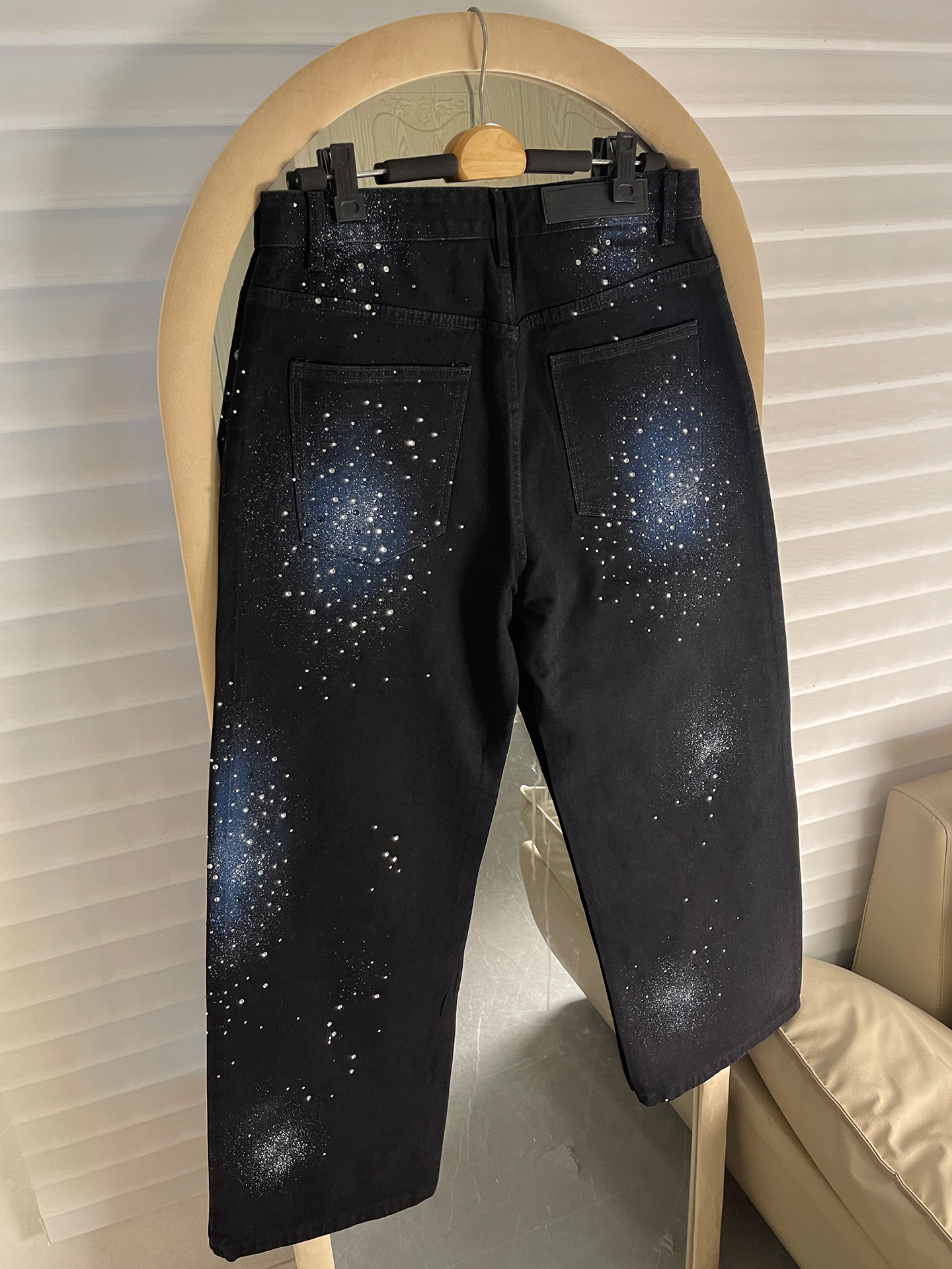 Parisian Style Glitter Denim J - đánh giá và giá Streetwear Brand Denim