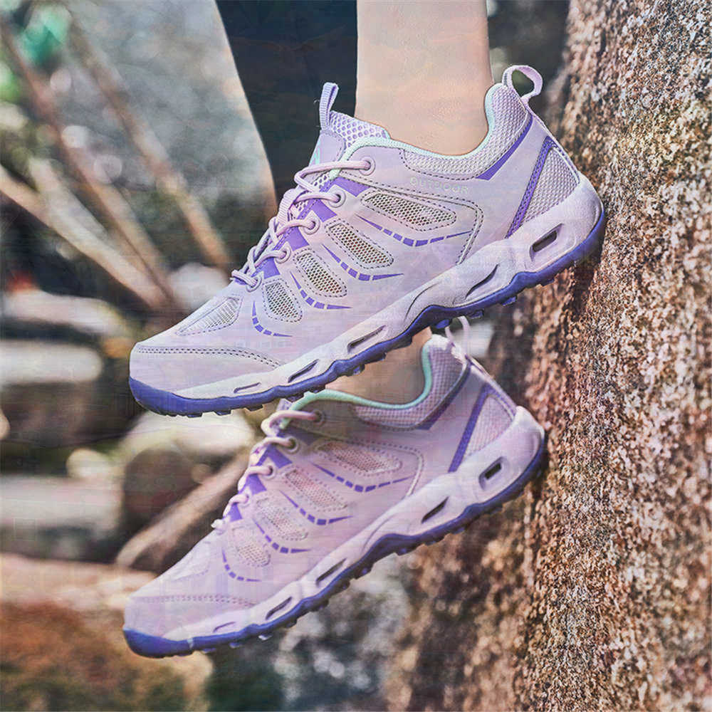 Sumer Round Tip Silver Sneaker - đánh giá và giá Streetwear Brand Model
