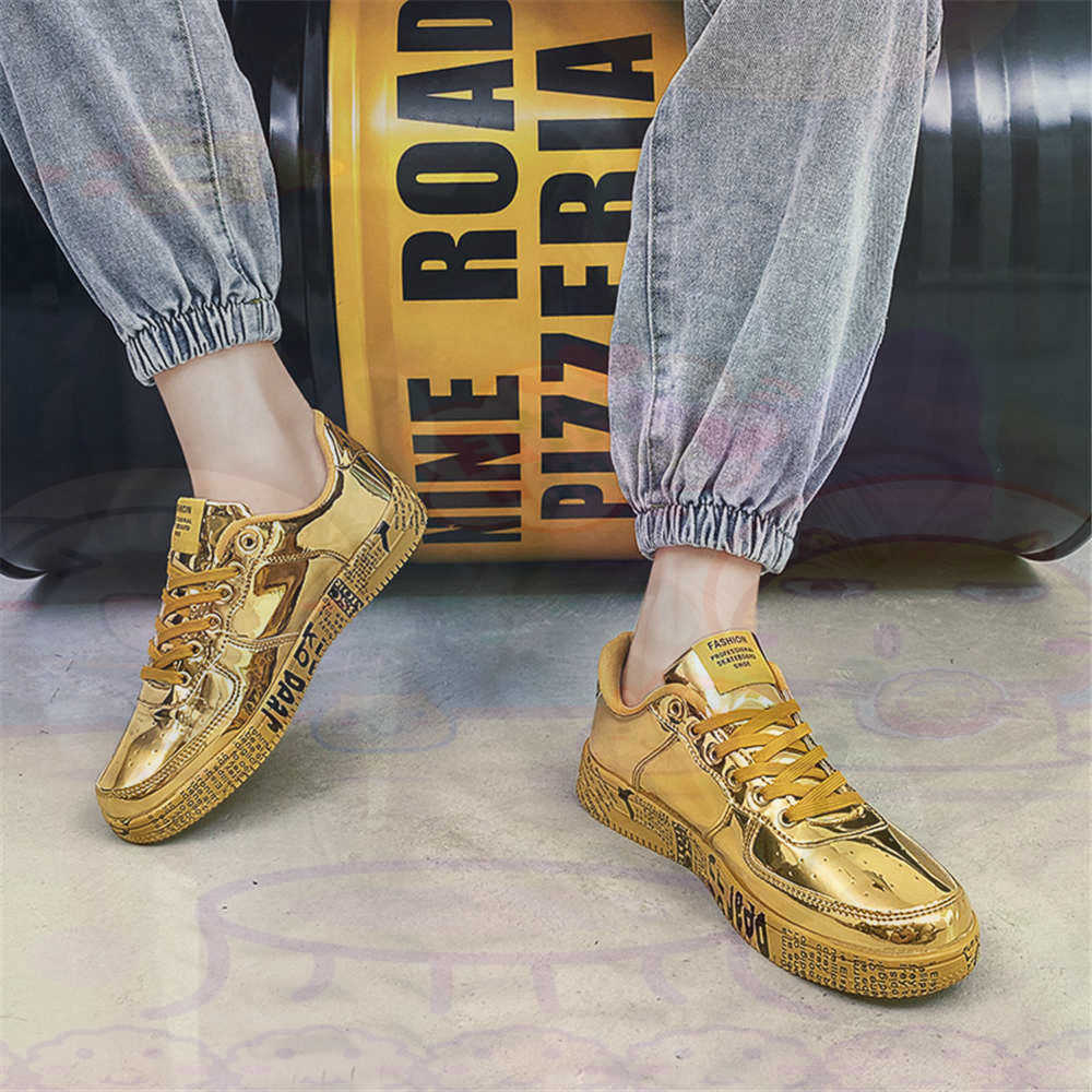 Round Foot Size 45 Sneakers Wh - đánh giá và giá Streetwear Brand Model